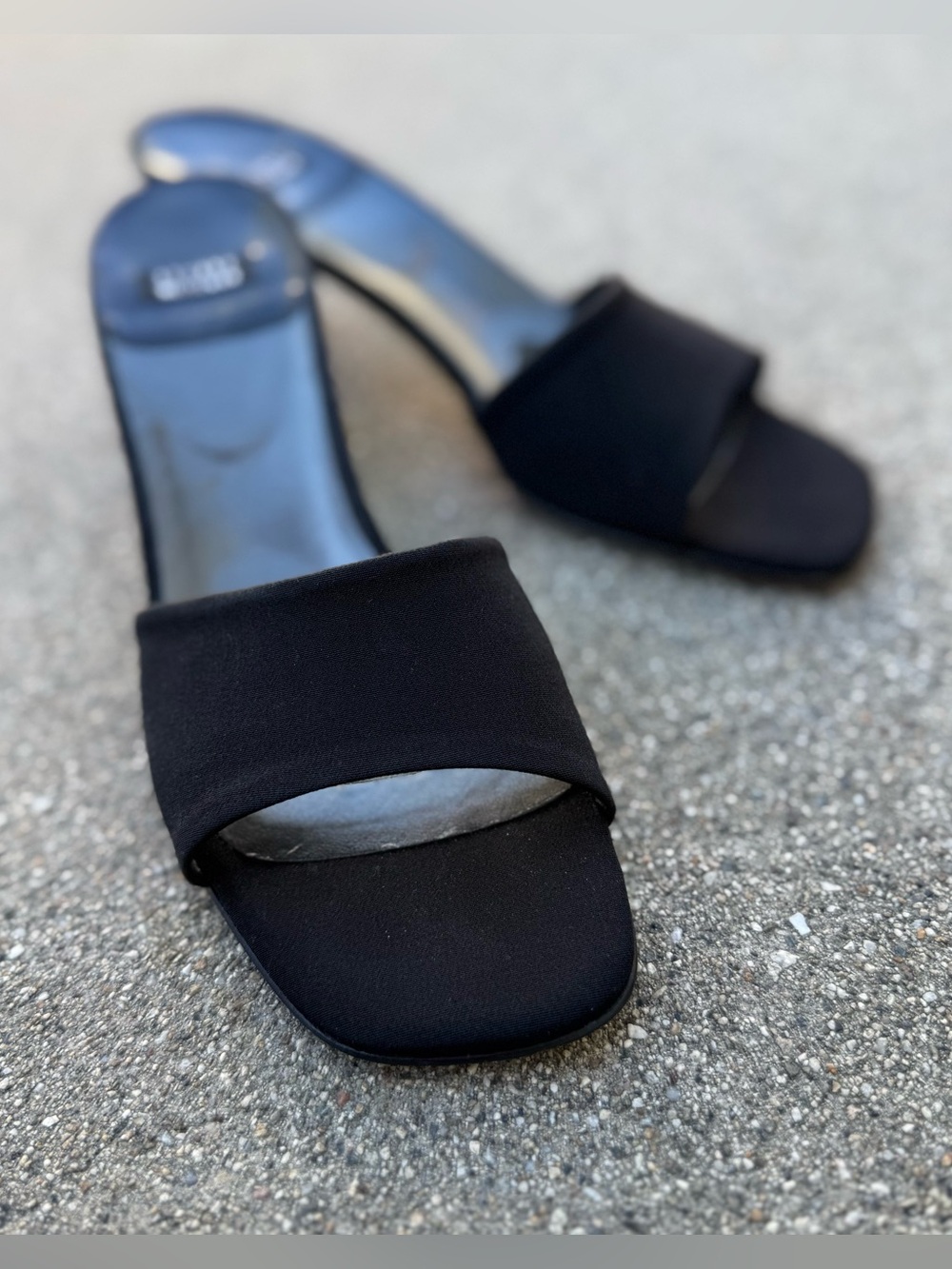 Stuart Weitzman Slide Mule block heels vintage black preloved